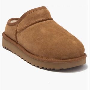 UGG Classic Slipper (Women’s) in Chestnut Suede, Size 9 - NWT